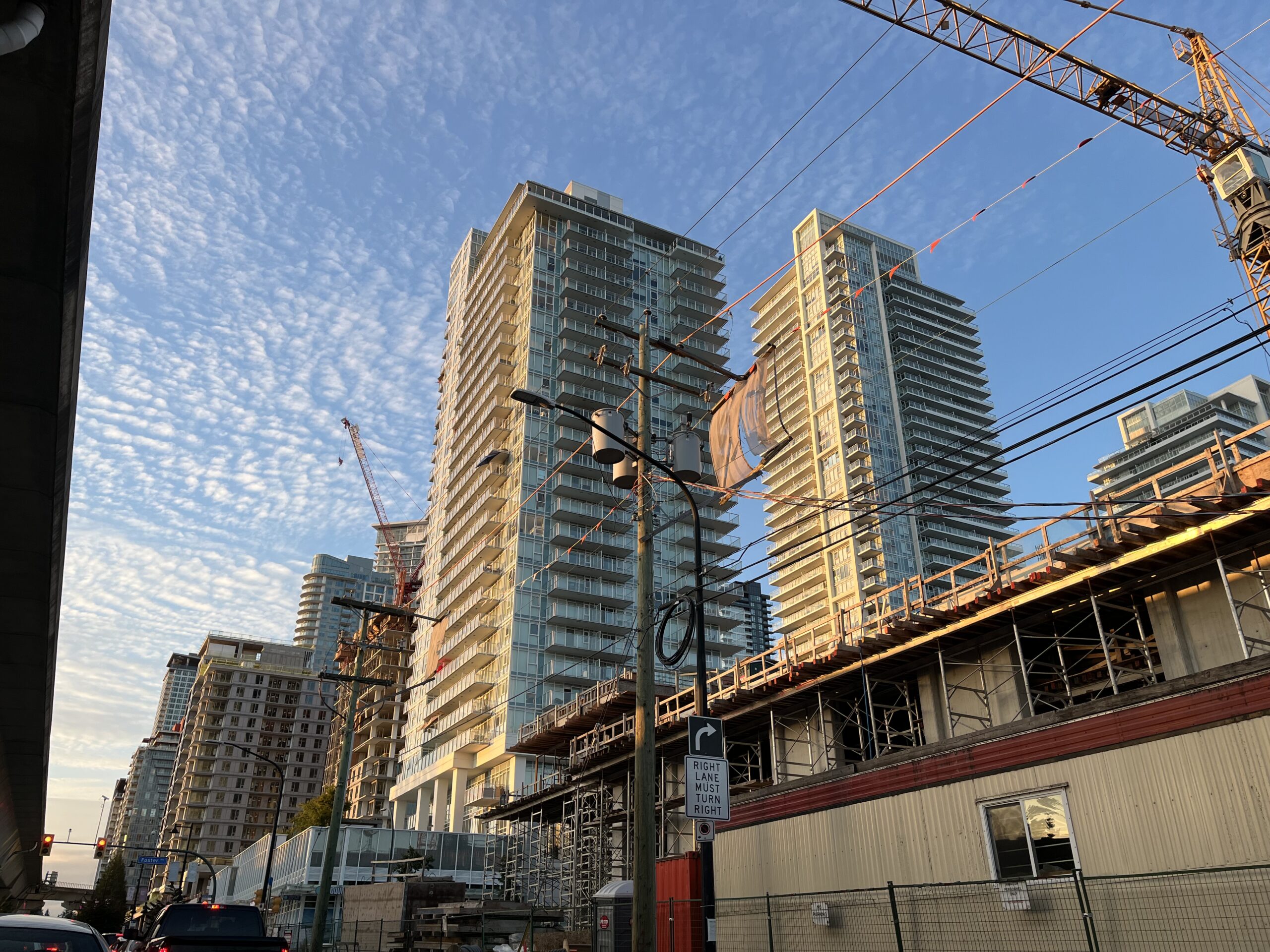 The Role of Technology in Vancouver Real Estate: Virtual Tours and Smart Homes
